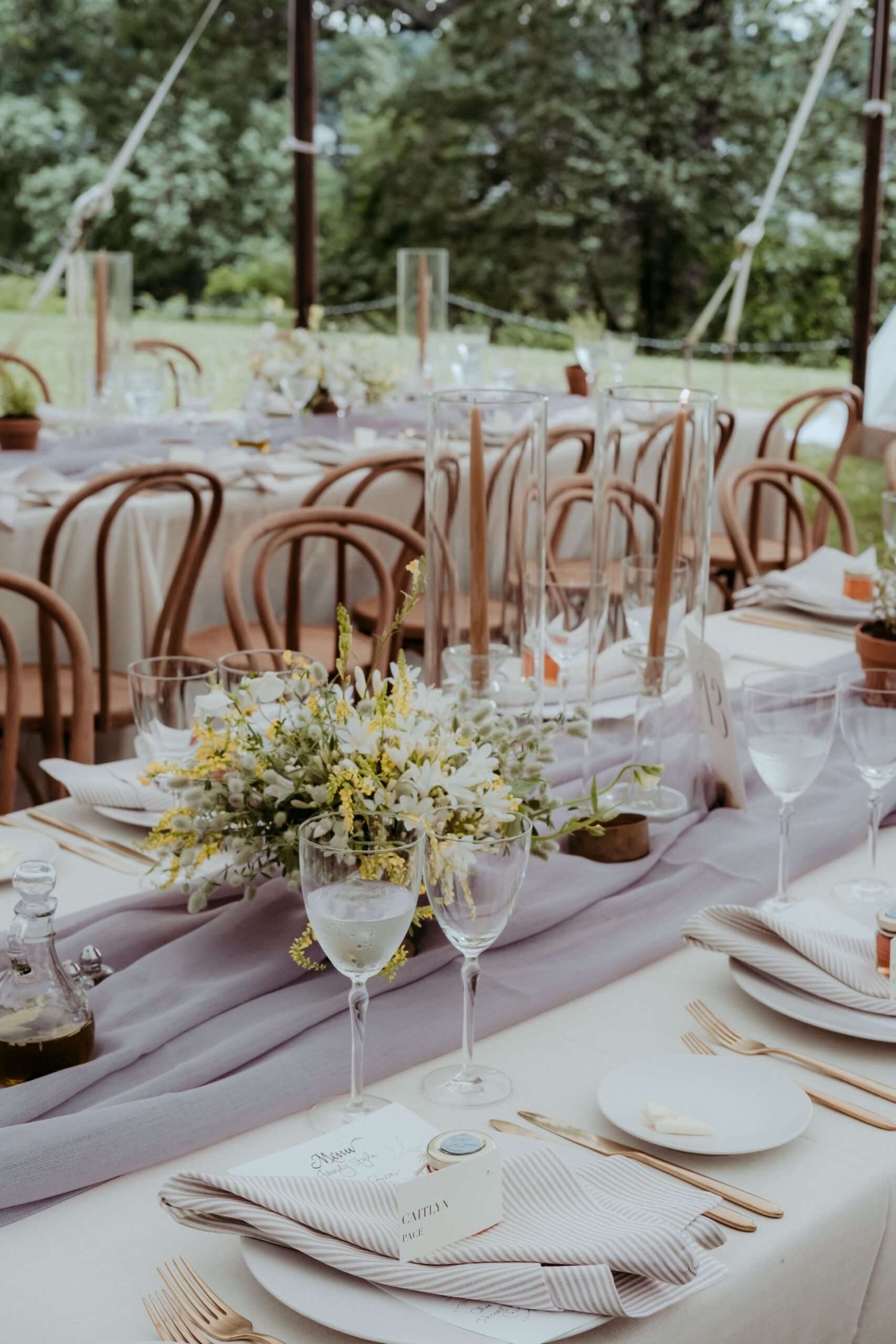 Dusk reception table in soft mauve and gold